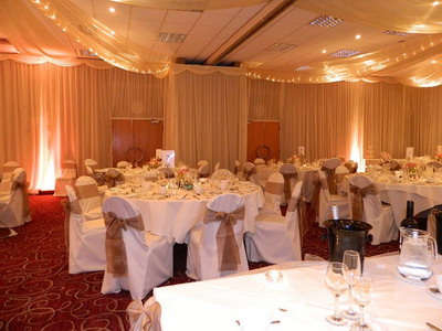 chiffon&satin backdrop-2