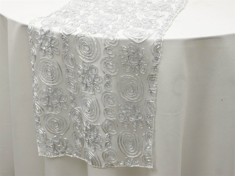 tulle ribbon pattern runner-white