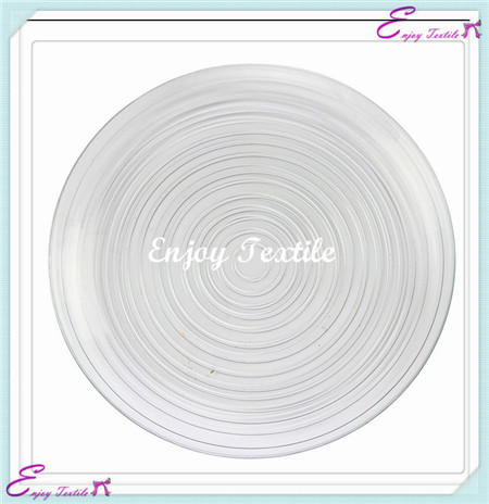 white rim charger plate