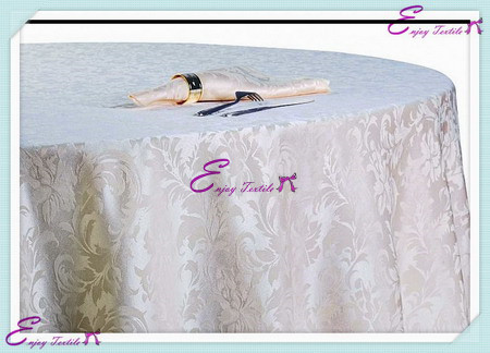 morning-glory table cloth-ivory