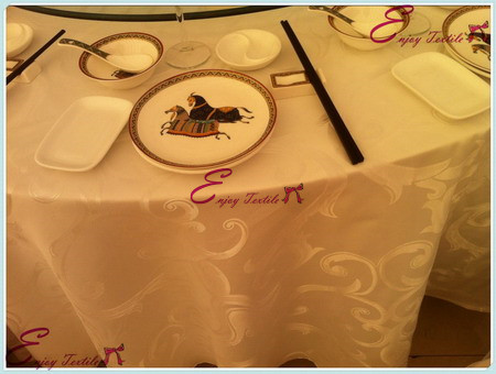 passion damask table cloth