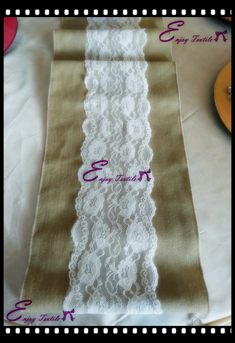 burlap runner with lace middle(15cm)