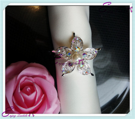 crystal metal napkin ring