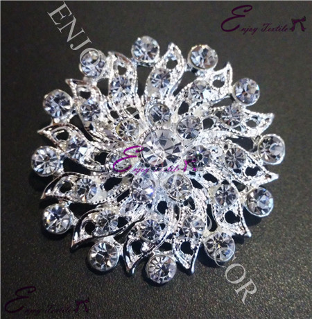 brooch